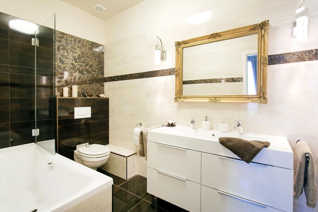 Parliment Luxury Apartment بودابست الغرفة الصورة